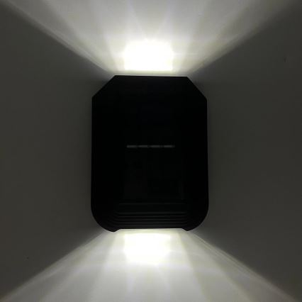 Soldrevet LED væglampe LUCE LED/1,2V 400 mAh IP44