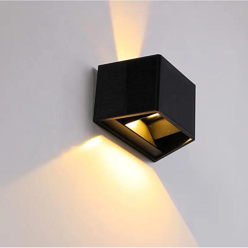 Soldrevet LED væglampe med sensor LED/2W/5V IP54 1300 mAh