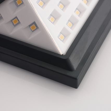 Soldrevet LED væglampe med sensor LED/5W/3,7V 1800 mAh IP65