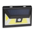 Soldrevet LED væglampe med sensor LED/5W/5,5V IP65 1200 mAh