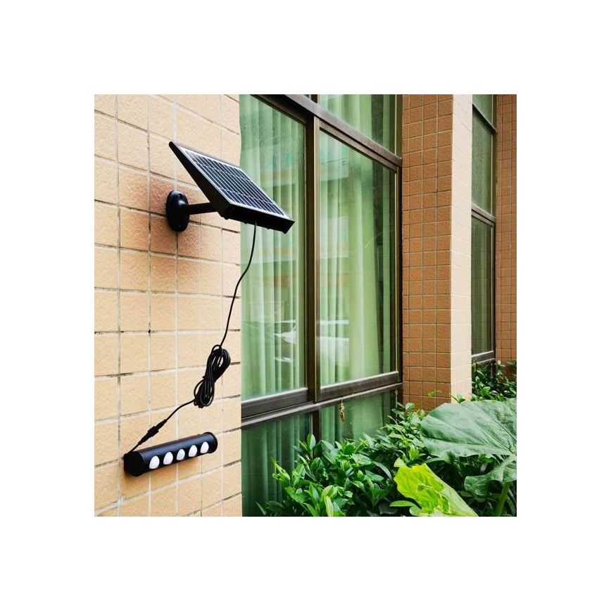 Soldrevet LED væglampe med sensor LED/8W/3,7V 4000 mAh 4000K IP65