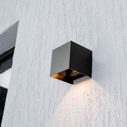 Soldrevet LED væglampe med sensor LED/9W/3,7V 3000/4000/5000K 2600 mAh IP65 sort