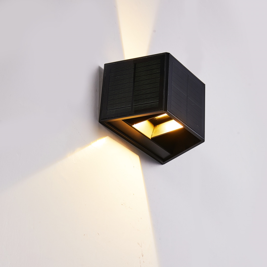 Soldrevet LED væglampe WINGS LED/2W/1300 mAh 3,7V 3000K IP54 sort