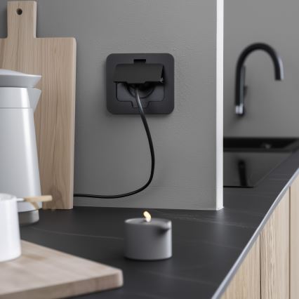 Udendørs indbygget stikkontakt til gulv IP55 sort rektangulær