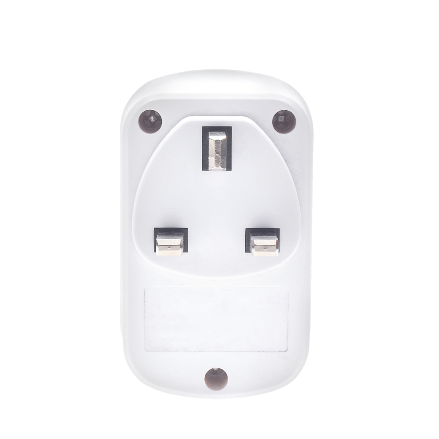 Rejseadapter til UK 230V 2x USB-A + 1x USB-C