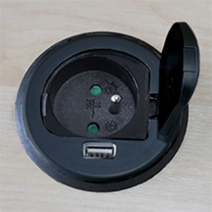 Stikkontakt med USB og låg 230V