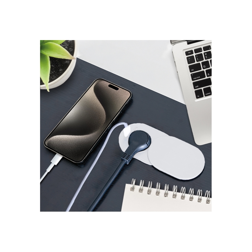 Indbygget strømudtag 20W, 1x stikkontakt + USB A+C, hvid