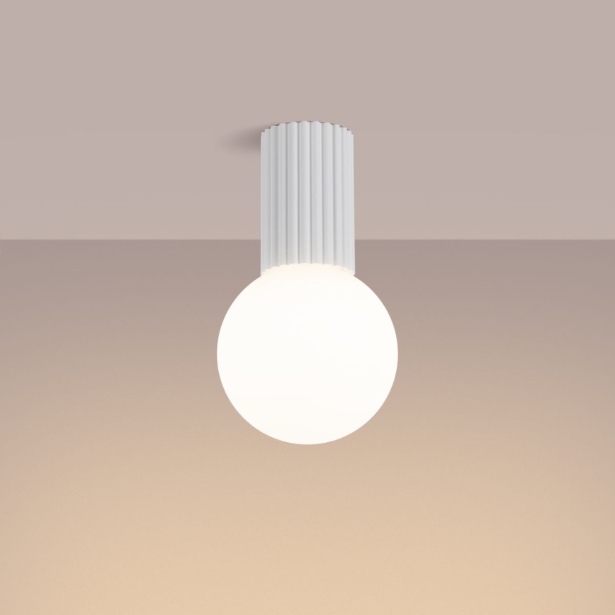 Loftlampe til badeværelse HALO 1xG9/8W/230V diameter 12 cm IP44 hvid