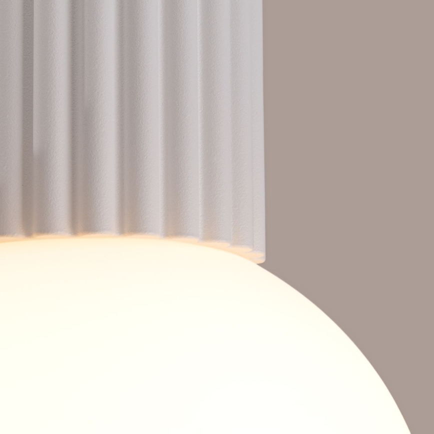Loftlampe til badeværelse HALO 1xG9/8W/230V diameter 12 cm IP44 hvid