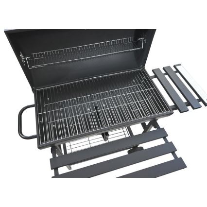 Sort trækulsgrill