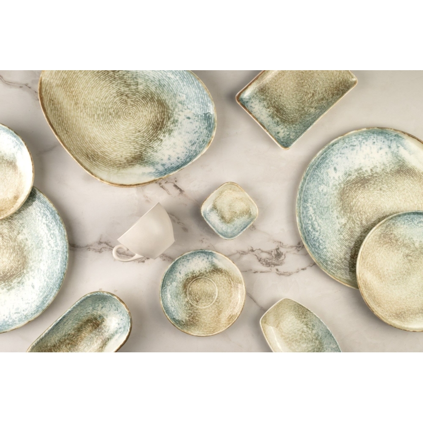 Spisesæt 18 dele, flerfarvet porcelæn