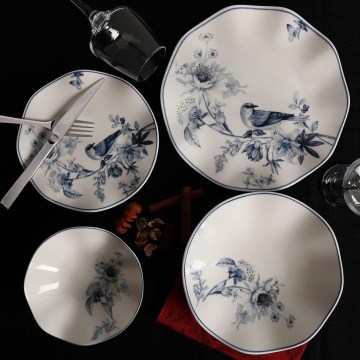 Spisesæt 24 dele hvid/blå porcelæn