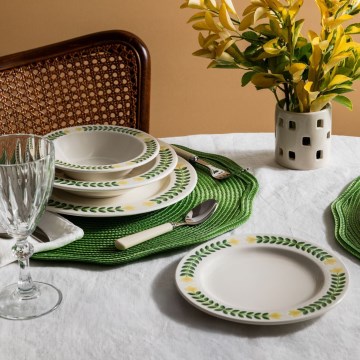 Spisesæt 24 dele hvid/grøn/gul/porcelæn