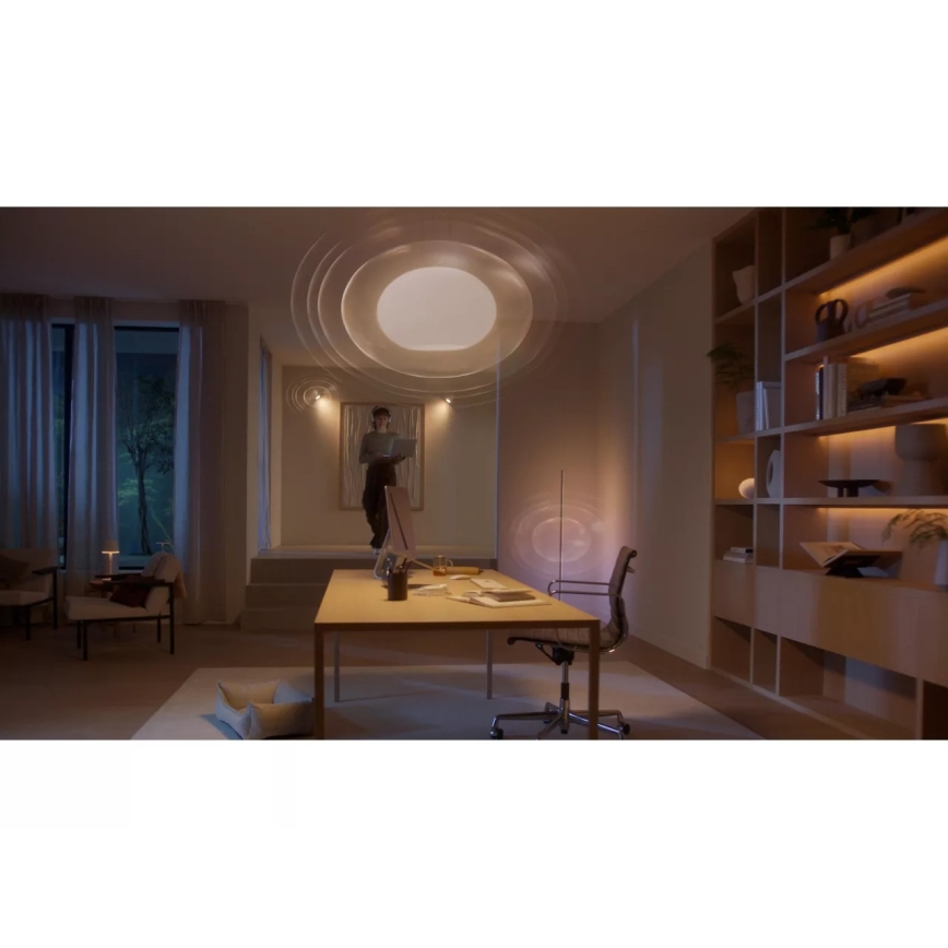 Startpakke Philips Hue WHITE AND COLOR AMBIANCE 3xGU10/4,2W 2000-6500K + Hue Bridge og dimmer switch