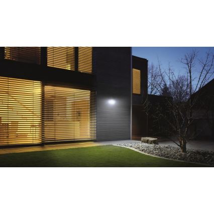 Steinel 081997 - Soldrevet LED projektør med sensor XSolar LS ONE LED/1,2W/3,3V IP44 2500 mAh