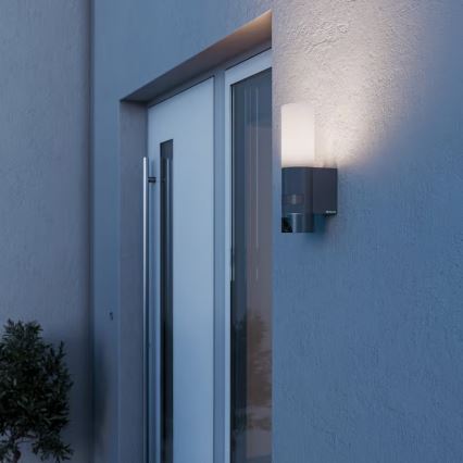 Steinel 092597 - LED udendørsarmatur med sensor og kamera L 620 LED/13,5W/230V IP44