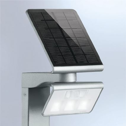 STEINEL 671211 - Soldrevet sensor LED projektør XSolar GL-S 0,5W/LED sølvfarvet IP44 2500 mAh