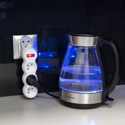 Stikdåse med afbryder, 3 udtag