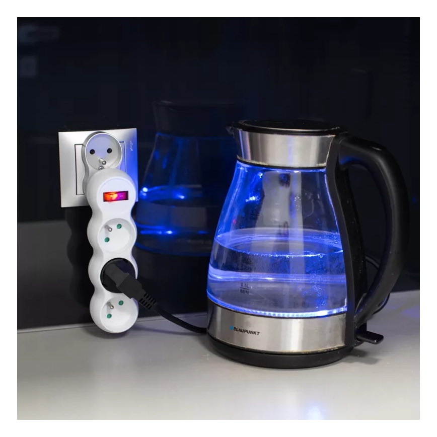 Stikdåse med afbryder, 3 udtag