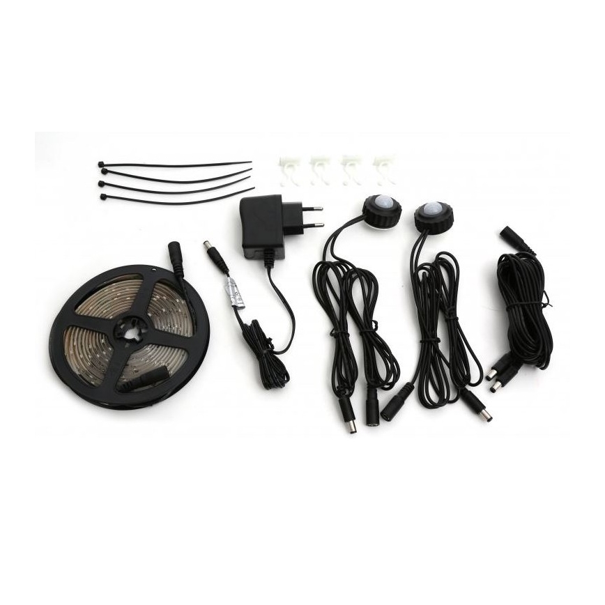 SÆT 2x LED strimler 1,5 m + sensor 2xLED/7,2W/230V