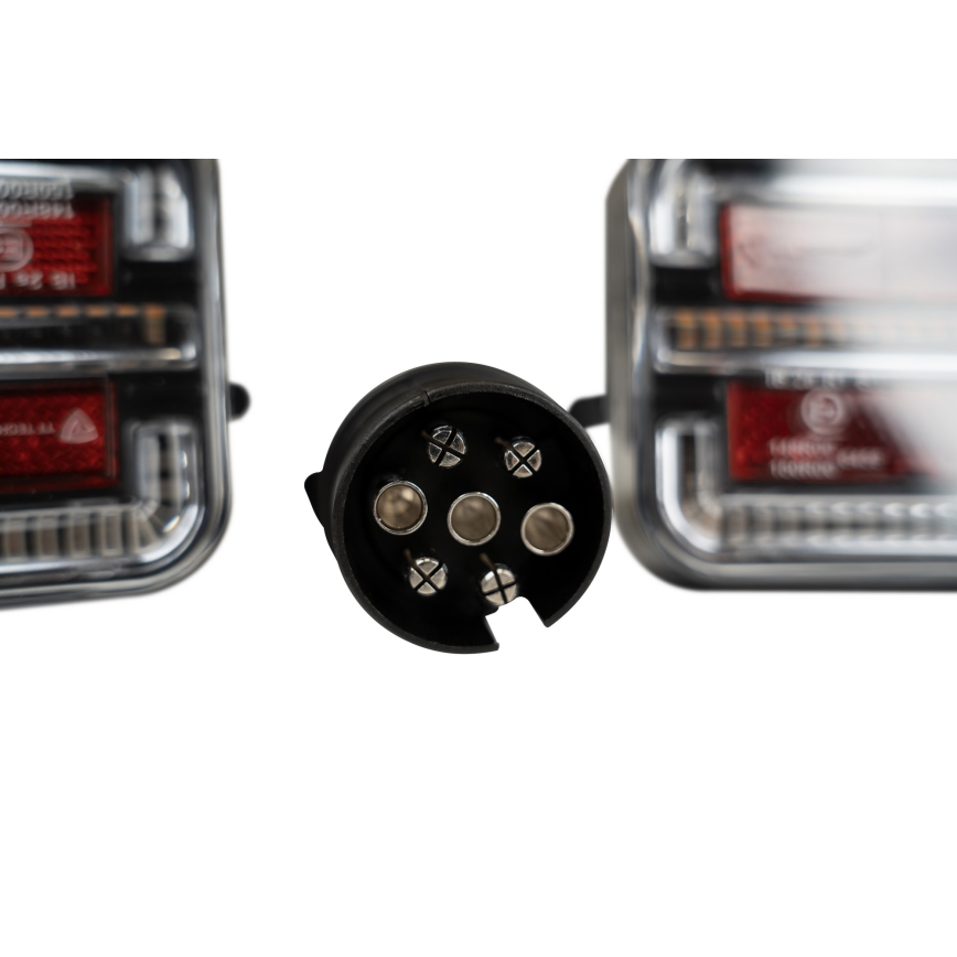 SÆT 2x LED Trådløs billygte LED/12-24V Wi-Fi IP67
