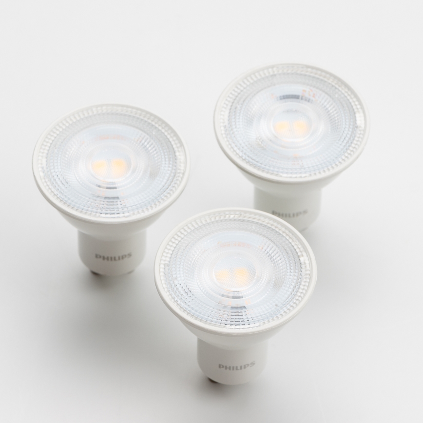 SÆT 3x LED-pære Philips GU10/4,7W/230V 2700K