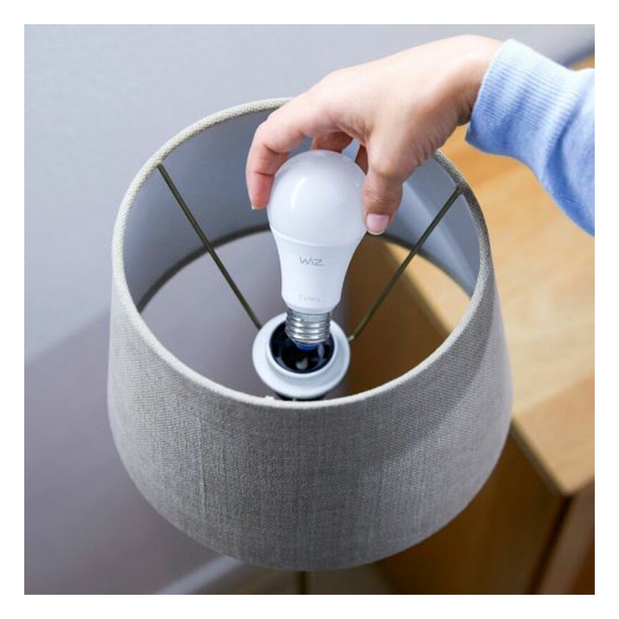 SÆT 2x LED dæmpbar pære A60 E27/9W/230V 2700K Wi-Fi + fjernbetjening - WiZ