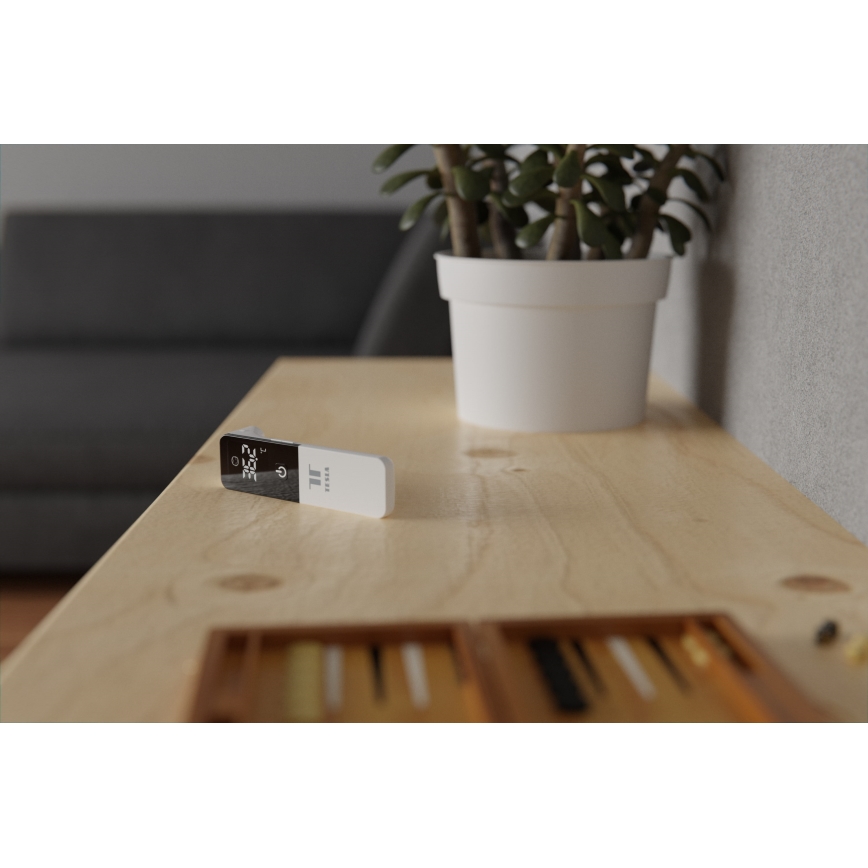 TESLA Smart - Infrarødt smart-termometer 2xAAA