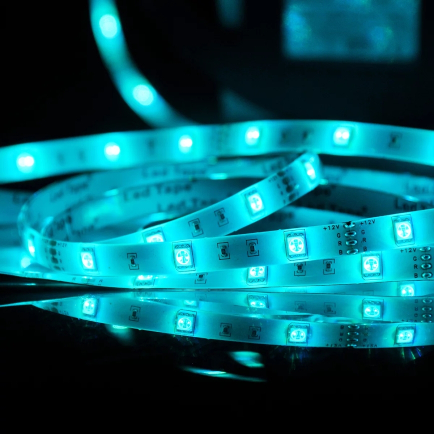 Udendørs LED lysbånd dæmpbart RGB-farver 5 m LED/14W/12V IP65