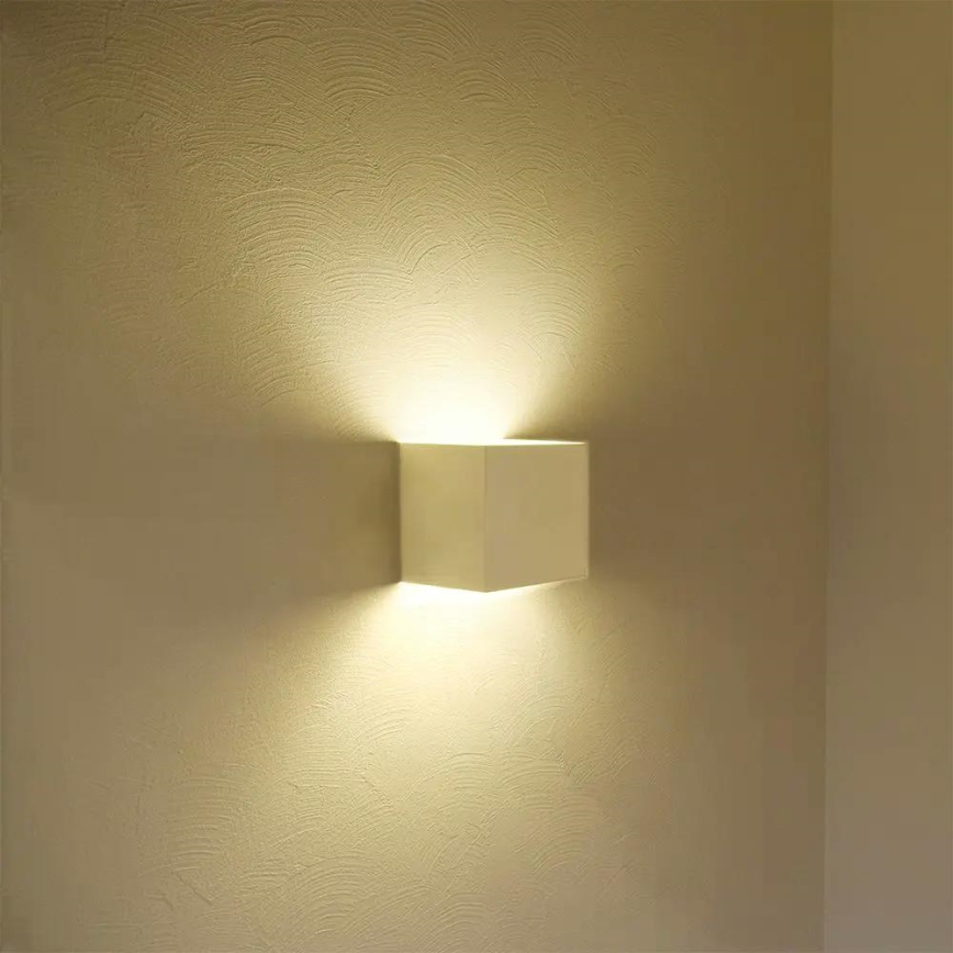 Udendørs LED væglampe LED/5W/230V 3000K IP65 hvid