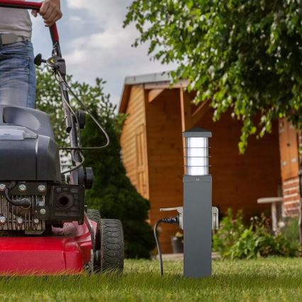 Udendørslampe med stikkontakter SCHUKO 1xE27/13W/230V IP44