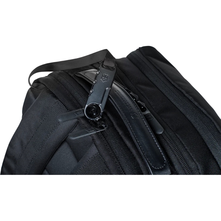 Victorinox - Altmont Professional Deluxe rygsæk til bærbar computer 24 l, sort