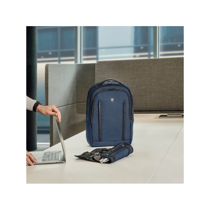Victorinox - Rygsæk til laptop 15" Altmont Professional Compact 16 l mørkeblå