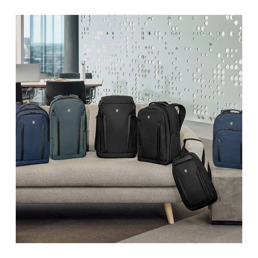 Victorinox - Rygsæk til laptop 15" Altmont Professional Essential 24 l mørkeblå