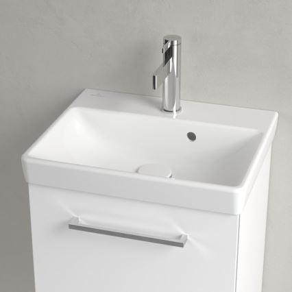 Villeroy & Boch 73584501 - Væghængt håndvask AVENTO 45 x 37 cm keramisk/hvid