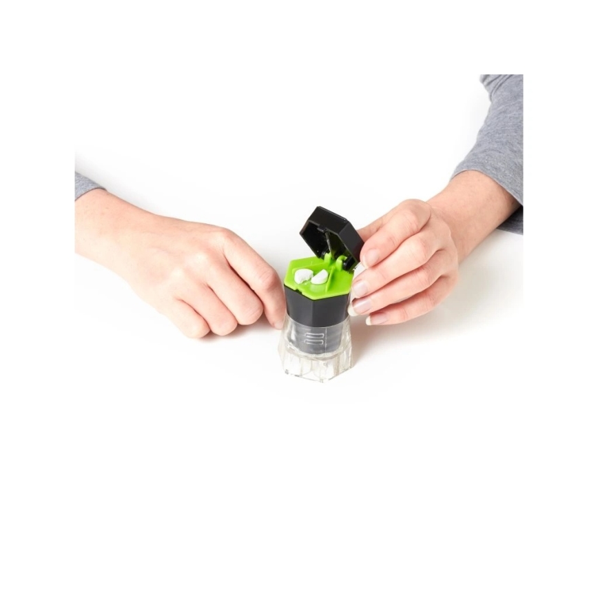 Vitility - 5-i-1 pillebeholder og pilleskærer, sort