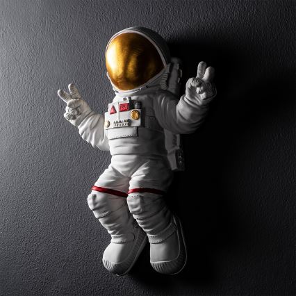 Vægdekoration 47x35 cm astronaut guldfarvet