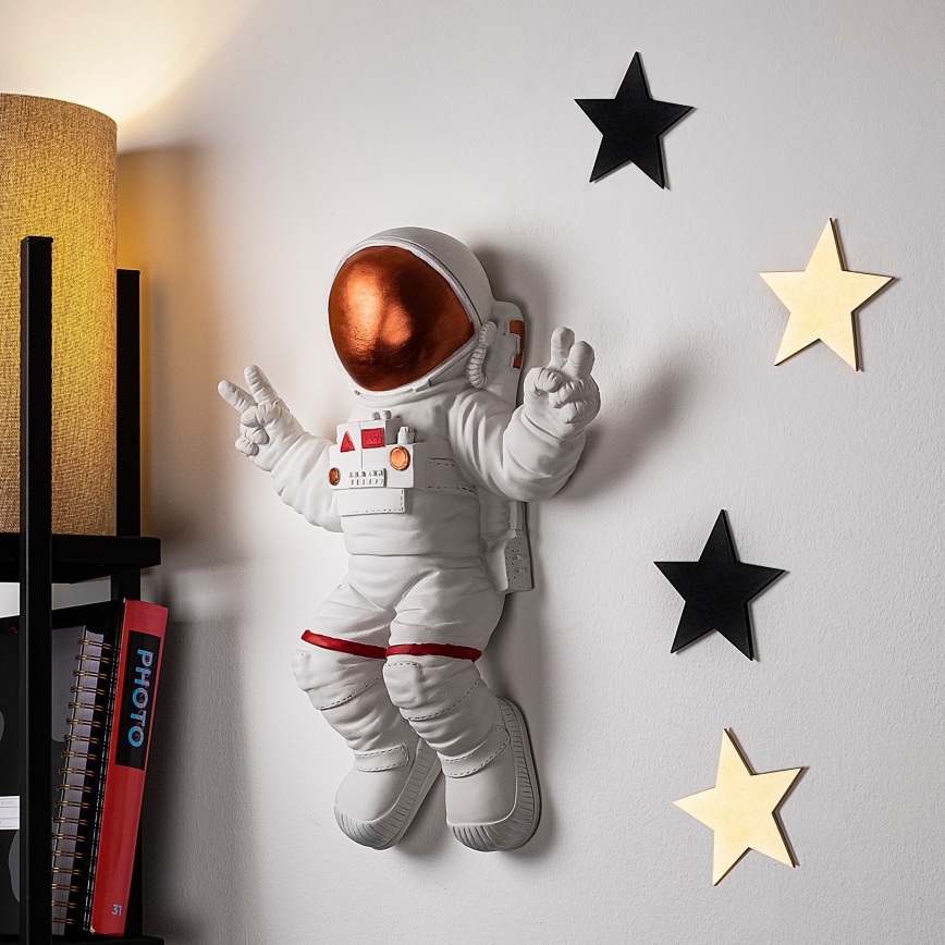Vægdekoration 47x35 cm astronaut kobber