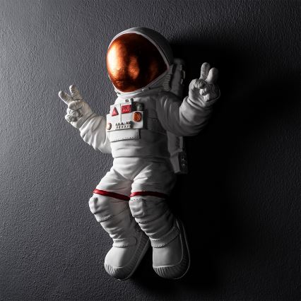 Vægdekoration 47x35 cm astronaut kobber