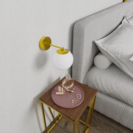 Væglampe 1xE27/40W/230V guld/hvid