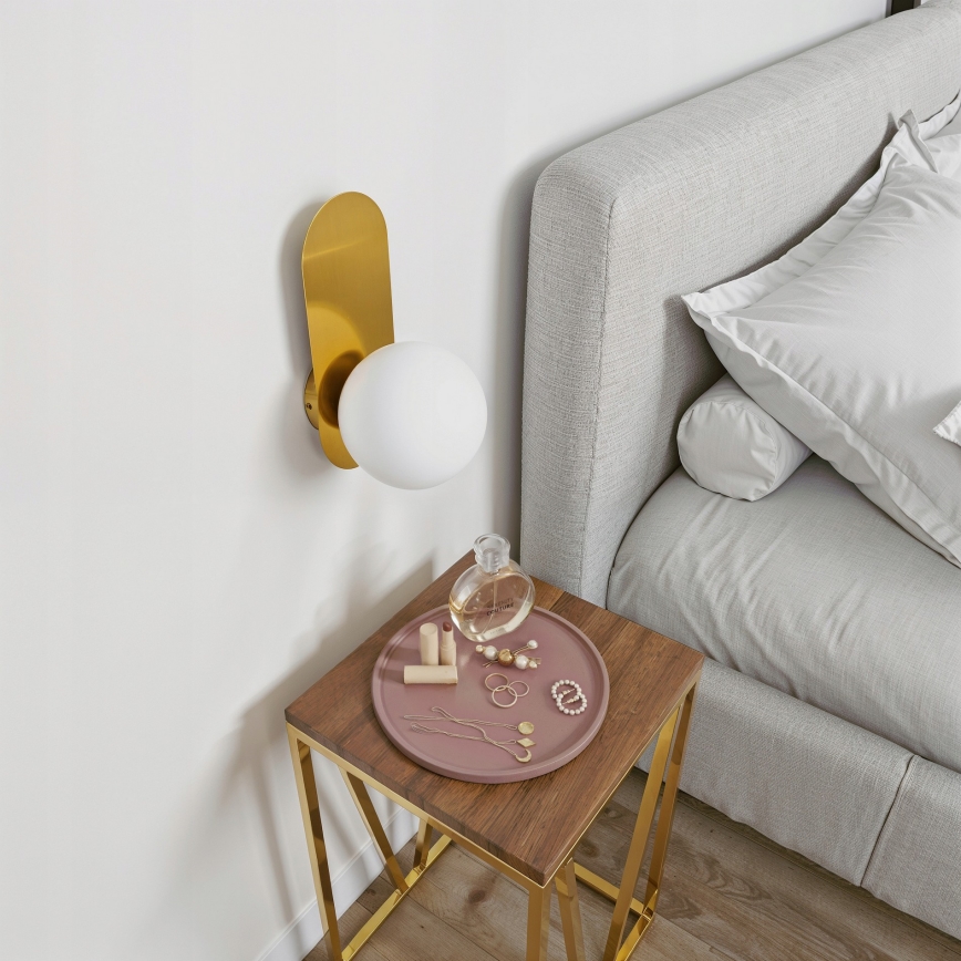 Væglampe 1xE27/40W/230V guld/hvid