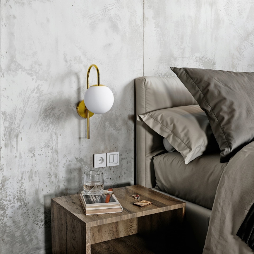 Væglampe 1xE27/40W/230V guld/hvid