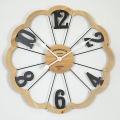 Vægur 1xAA diameter 60 cm beige/sort