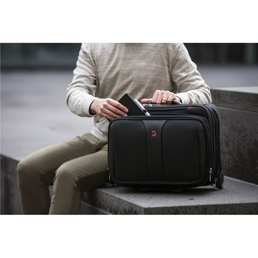 Wenger - Travel suitcase on hjul 25 l 17" + Laptoptaske 15,6" Patriot sort