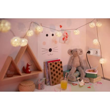 WiZ - Smart-stik F 2300W + powermeter Wi-Fi SCHUKO