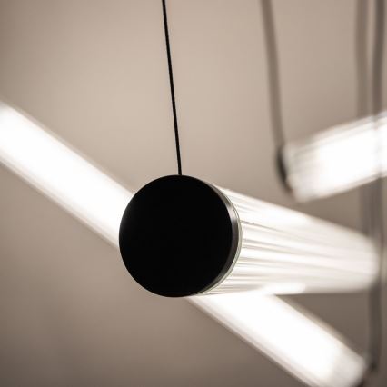 Zuma Line - Dæmpbar LED-pendel med wireophæng LED/64W/230V 2700–6500K sort + fjernbetjening